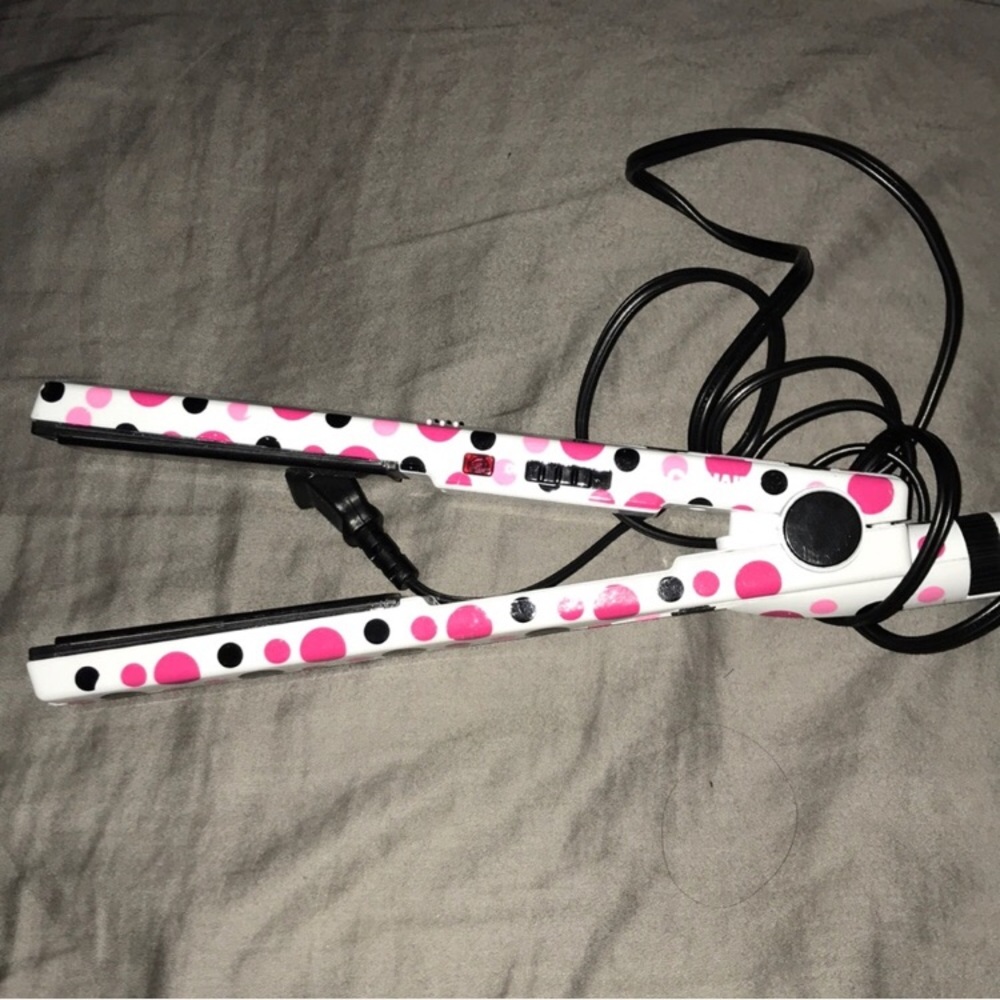 Conair Hair Straightener